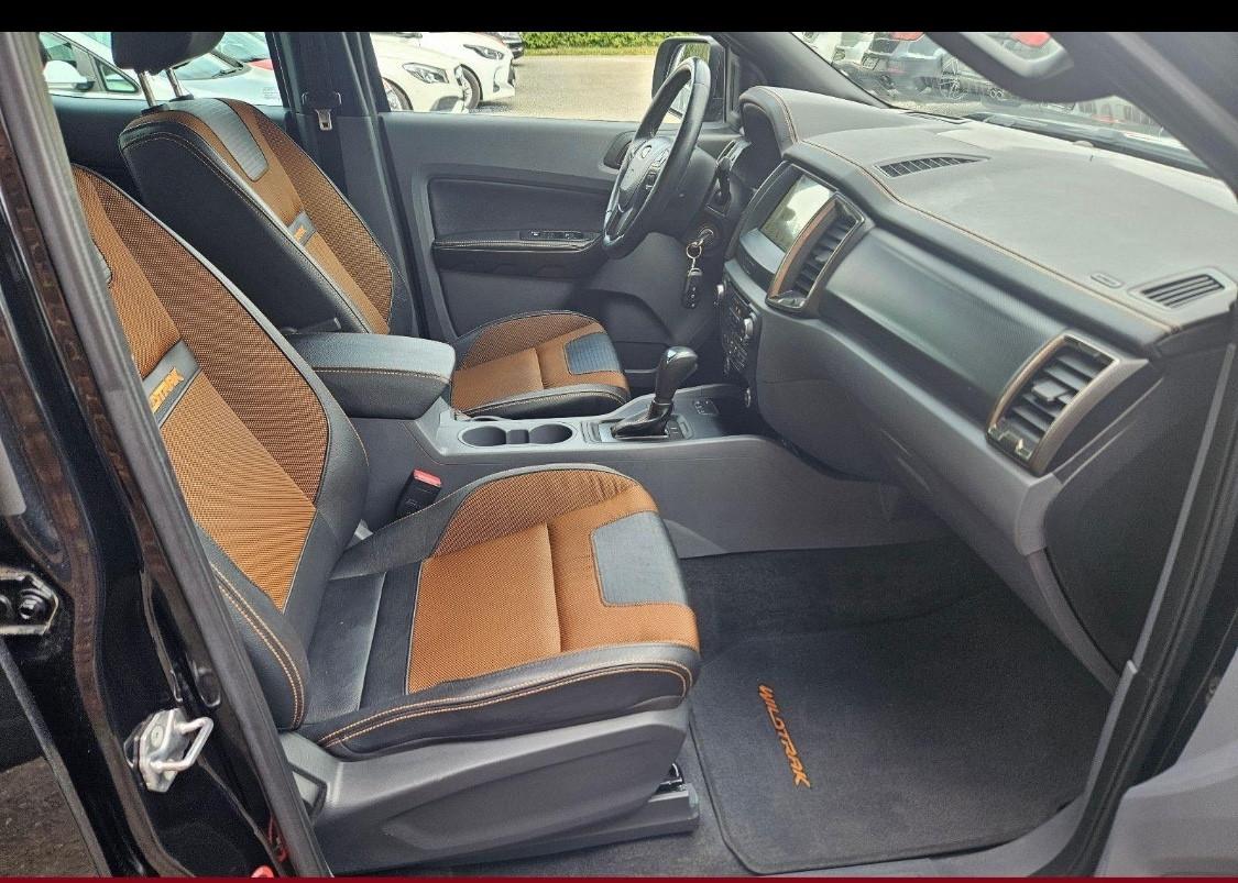 Ford Ranger 3.2 TDCi aut. DC Wildtrak 5 posti * Nero Met
