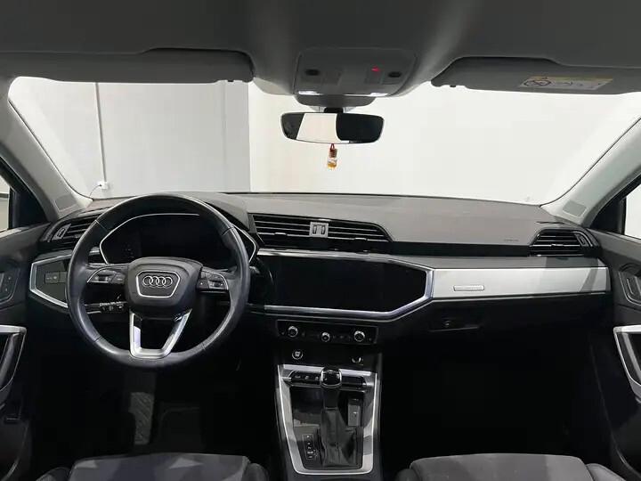 Audi Q3 35 TDI quattro S tronic