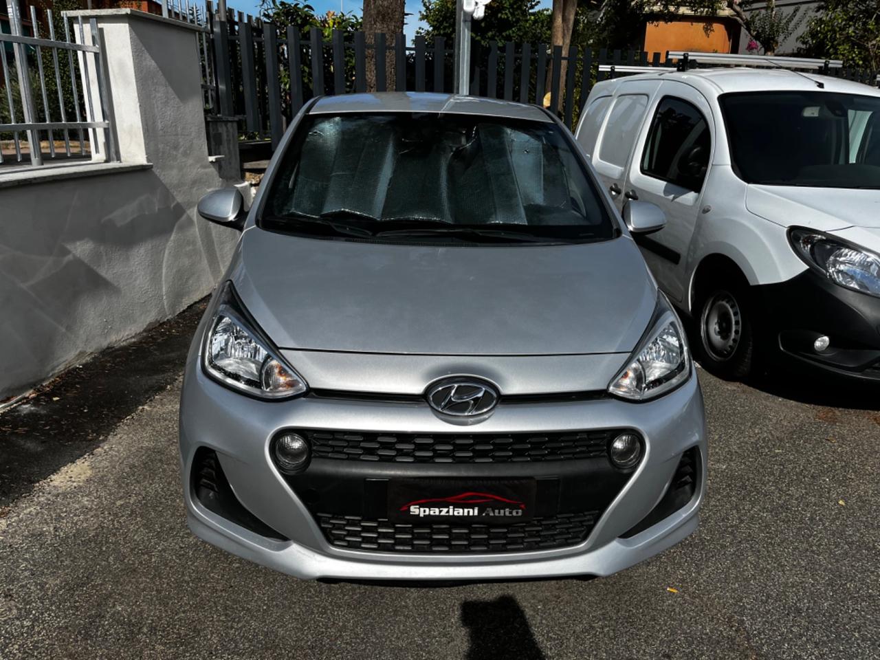 Hyundai i10 1.0 Benzina 2018 (neopatentati)