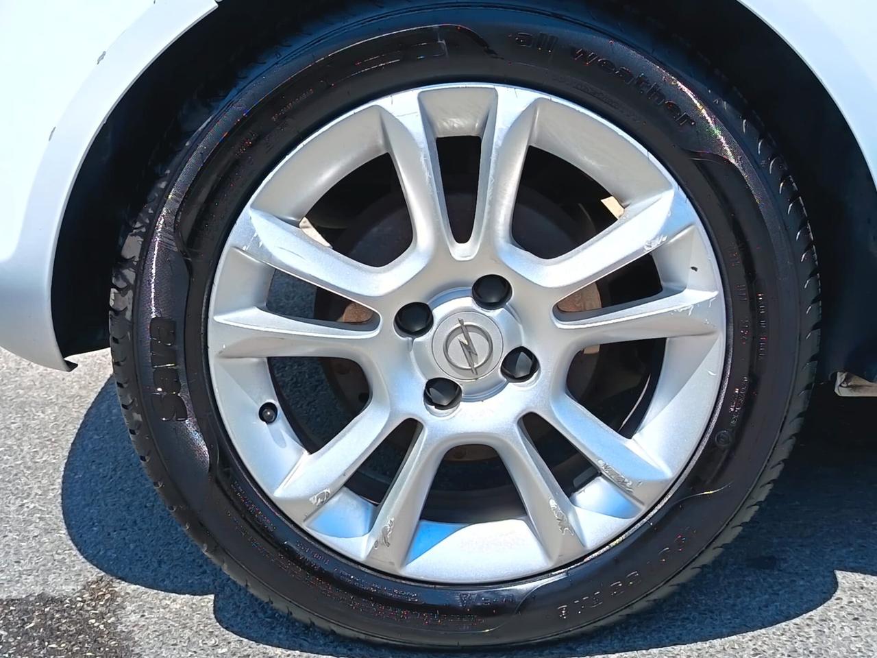 OPEL CORSA 1.3 CTDI 75CV SPORT EDITION 3P PORTABICI TETTO