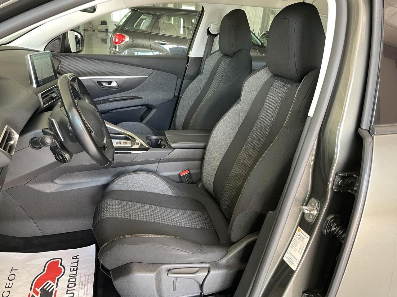 PEUGEOT 3008 Business Navi - BlueHDi 130cv EAT8