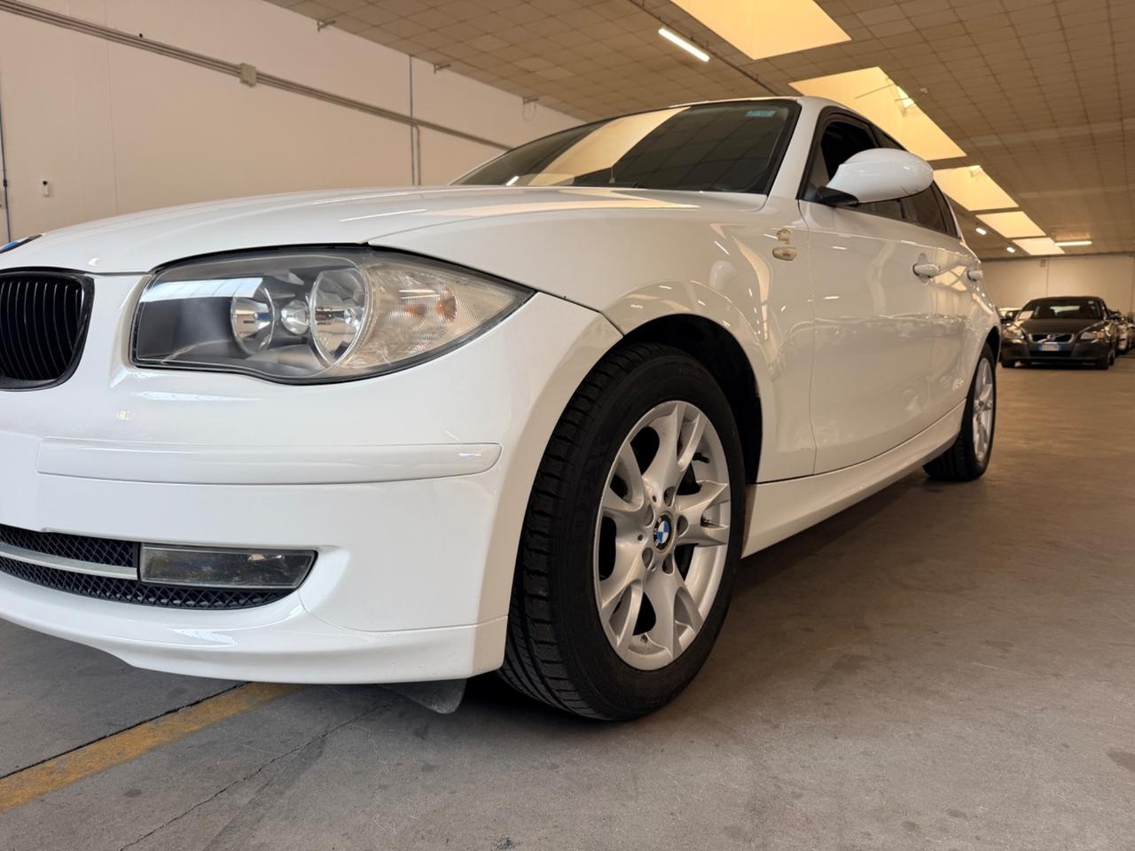 Bmw 116 116i cat 5 porte Futura