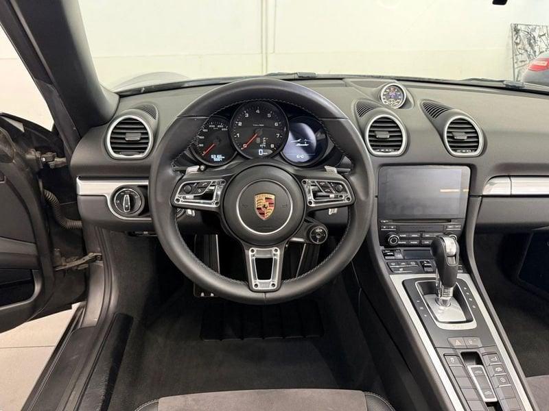 Porsche 718 2.0 Boxster