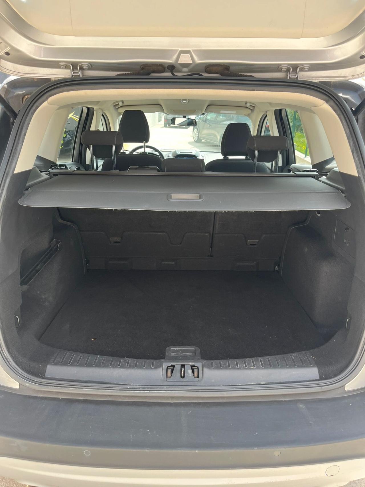 Ford Kuga 1.5 TDCI 120 CV S&S 2WD Plus