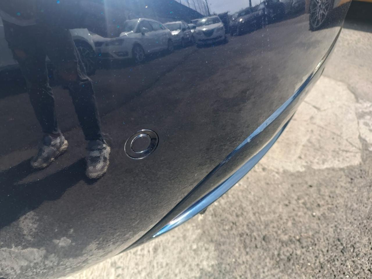 Lancia Ypsilon 1.2 69 CV 5 porte GPL Ecochic Opening Edition