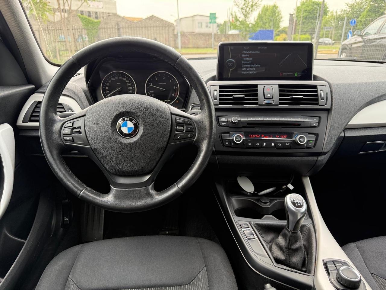 Bmw 114 114d 5p. Unique