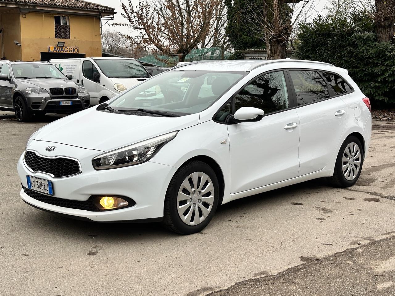 Kia Ceed cee'd 1.6 CRDi 110 CV 5 porte Cool