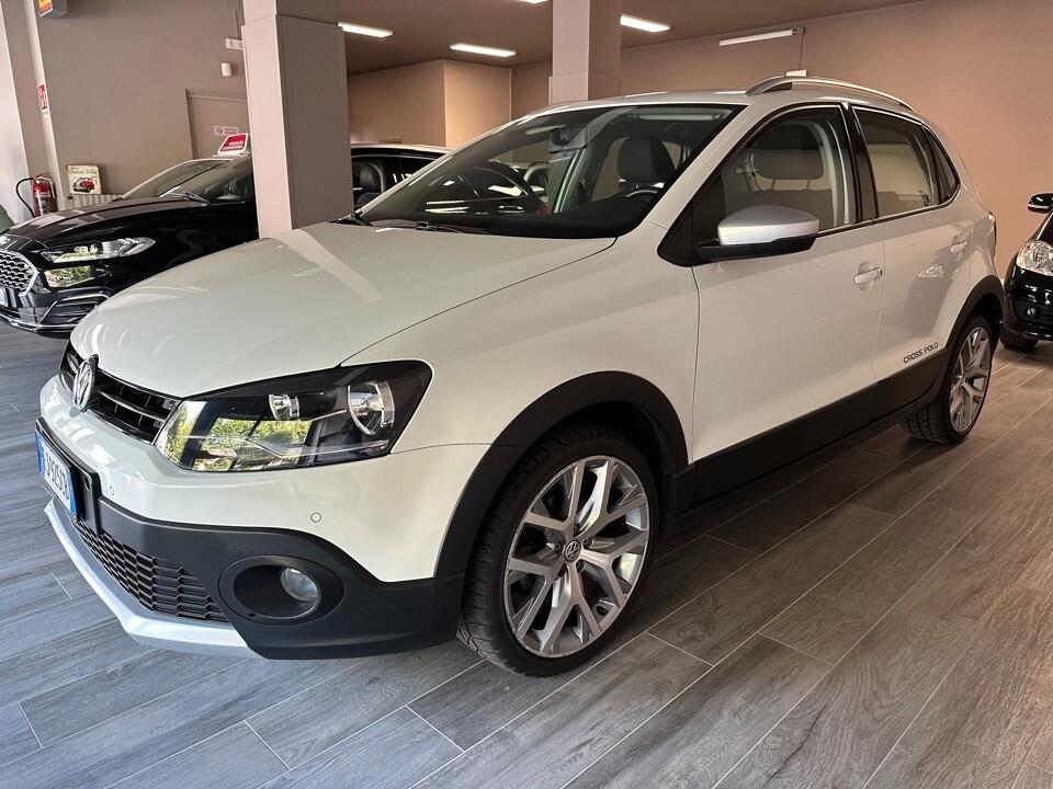 vw Polo CROSS 1.2 TSI DSG AUTOMATICA - NEOPATENTATI