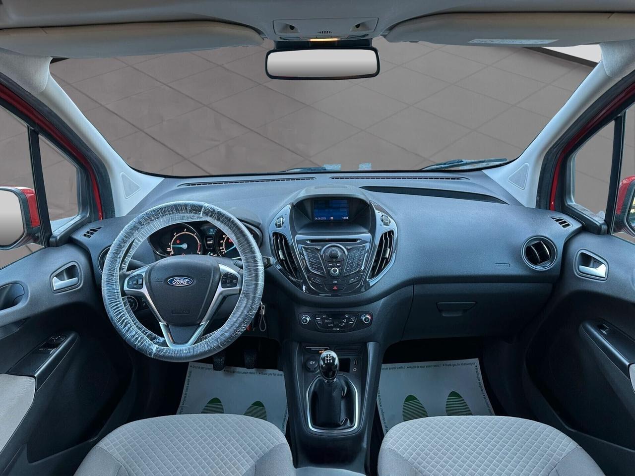 Ford Tourneo Courier 1.5 TDCI 75 CV Titanium