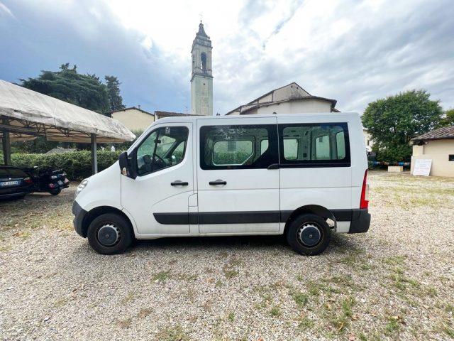 RENAULT Master T33 2.3 dCi/110 Furgone vetrato + IVA