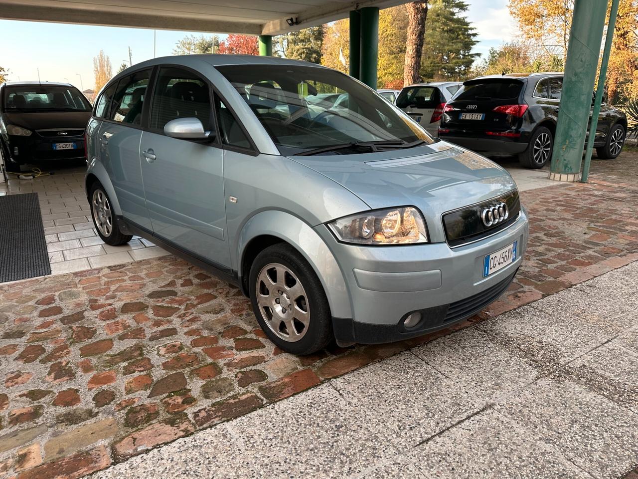 Audi A2 1.6 (12 RATE)