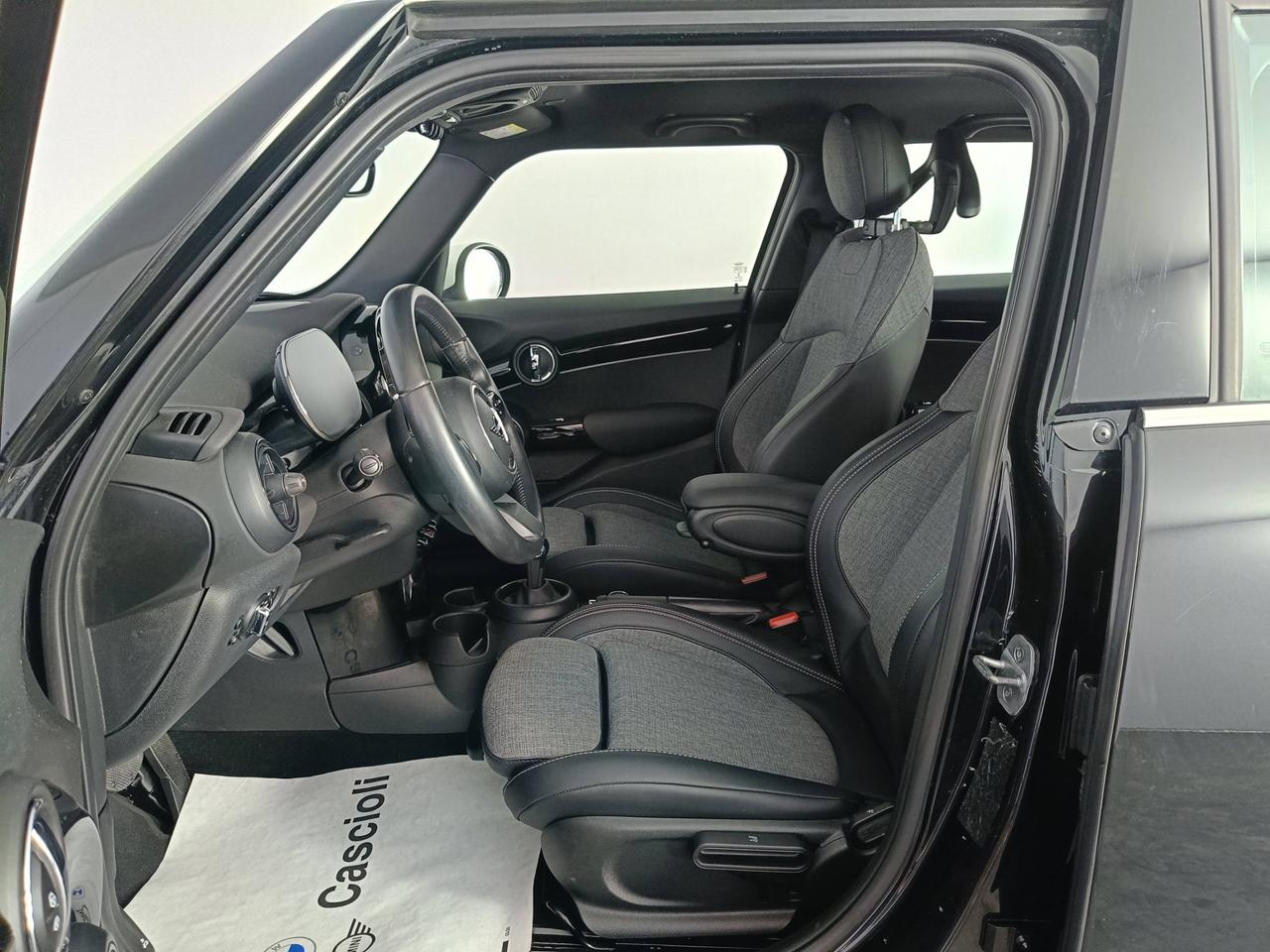 MINI Mini IV F55 2021 5p - Mini 5p 1.5 Cooper Business auto