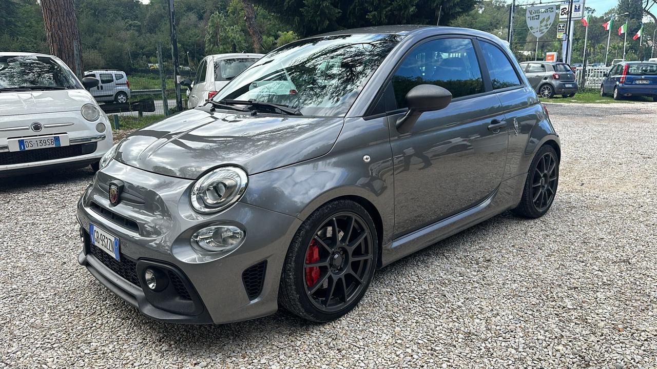 Abarth 595 1.4 Turbo T-Jet 180 CV Competizione