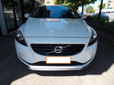 Volvo V40 D2 Business