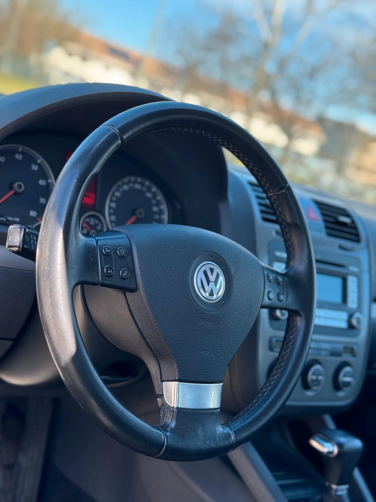 Volkswagen Golf 1.4 16V TSI 5p. DSG 7G x neopatentati