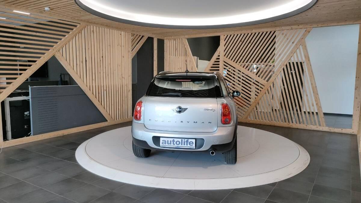 Mini Countryman 2.0 Cooper D Business auto E6