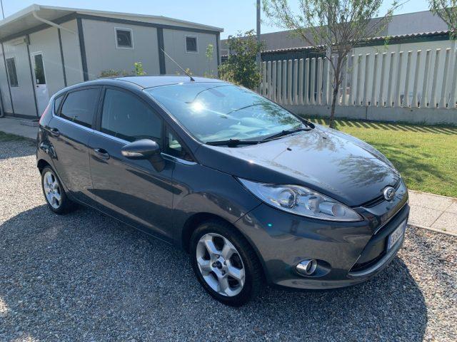 FORD Fiesta 1.6 TDCi 95 CV 5p. Titanium