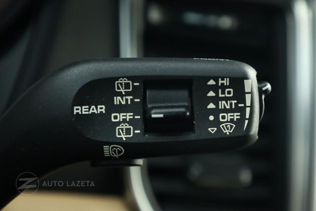 PORSCHE Macan 2.0 Sedili Riscaldabili Volante Elettrico 4x4