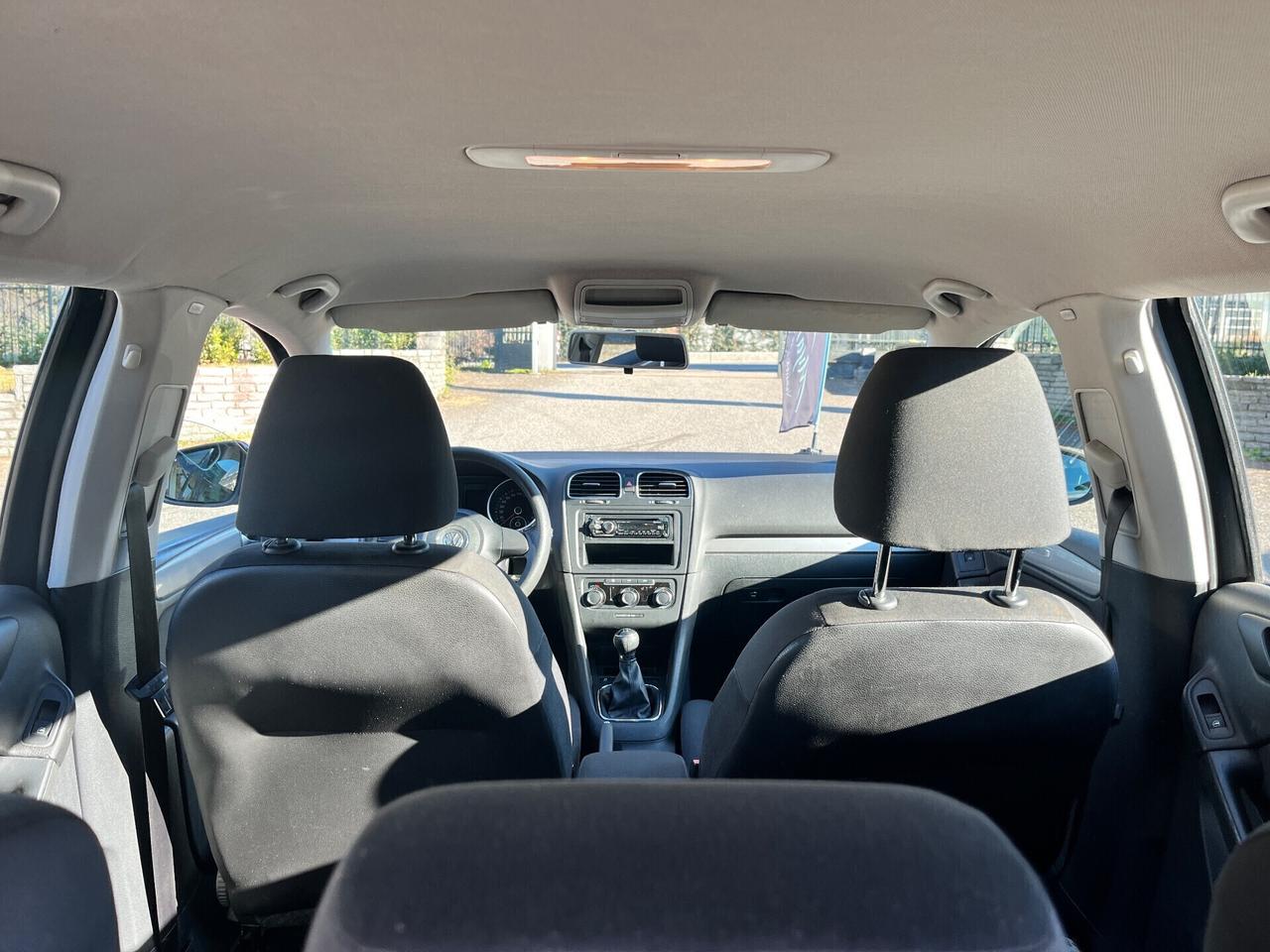 Volkswagen Golf 1.6 TDI DPF 5p. United