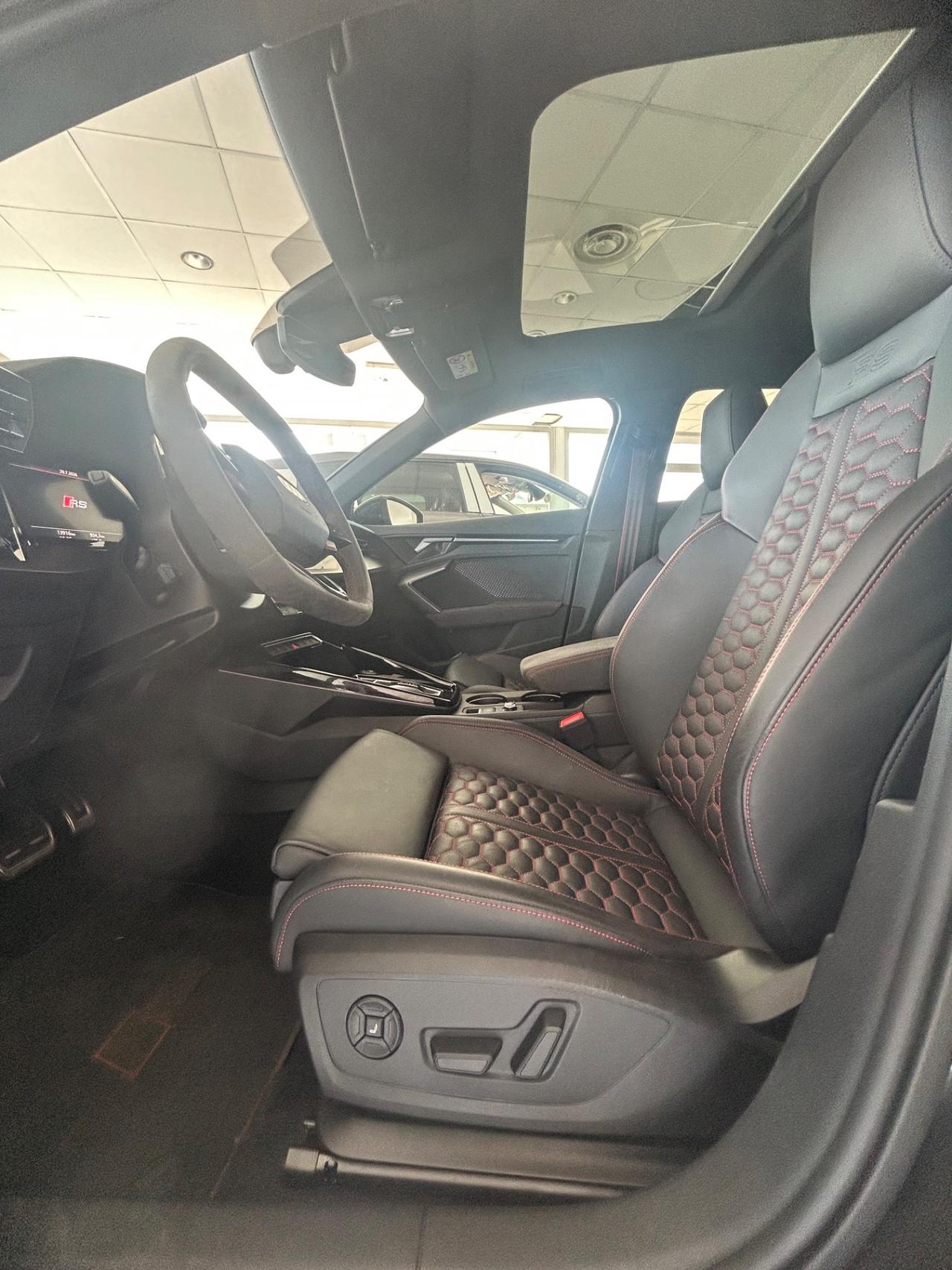 Audi A3 RS 3 SPB TFSI quattro S tronic pano