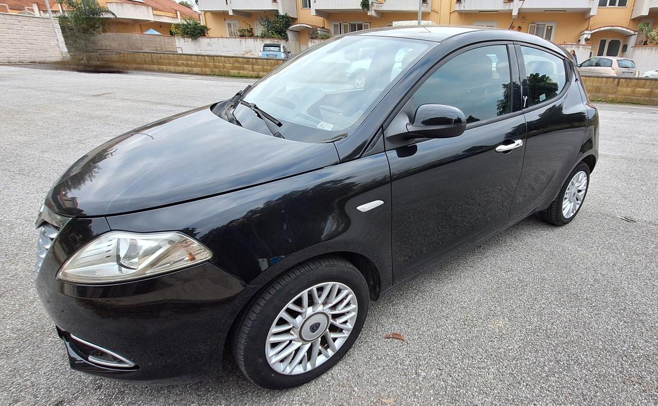 Lancia Ypsilon 1.3 MJT 16V 95 CV 5 porte S&S Gold