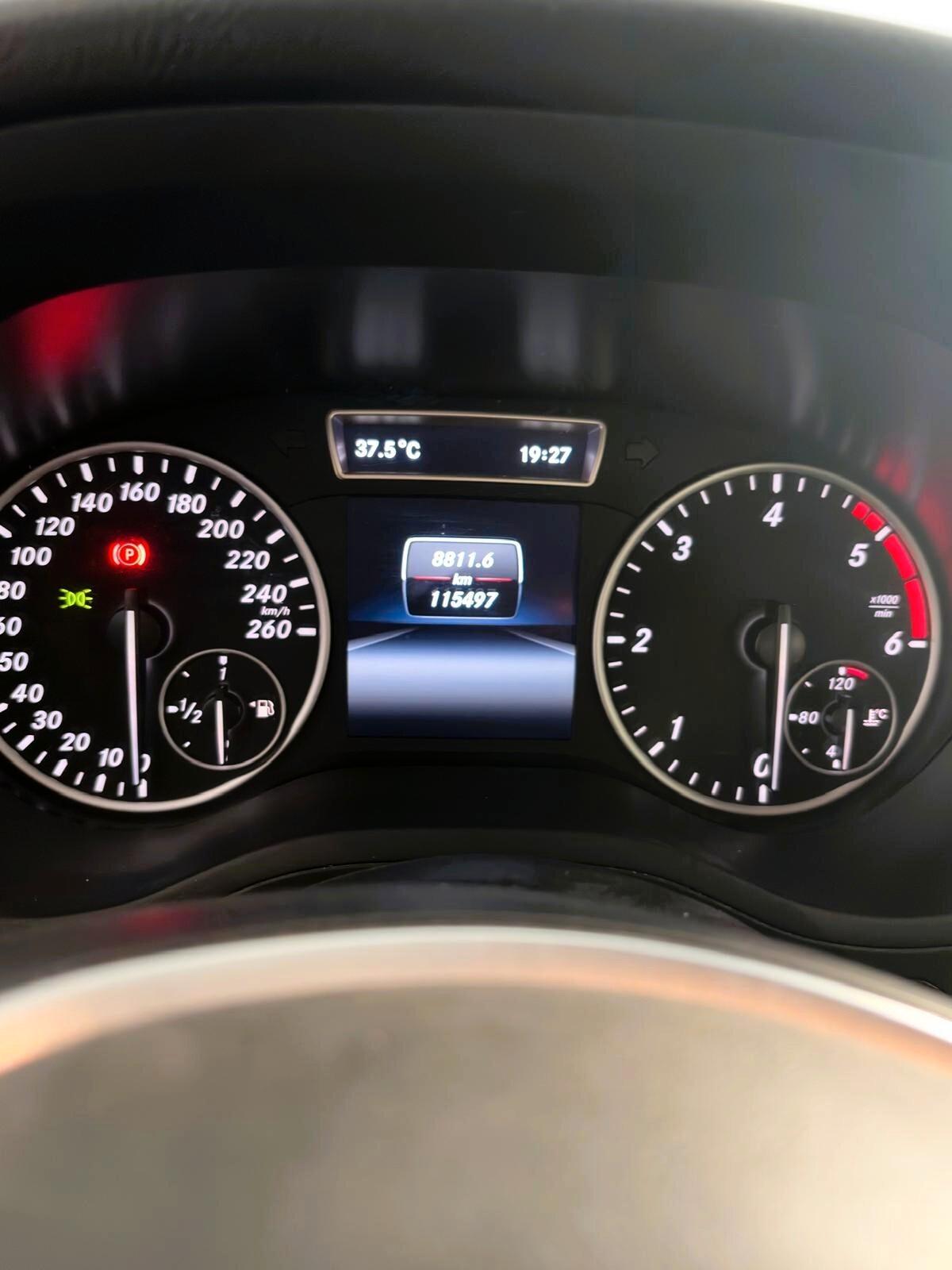 Mercedes B 180 CDI Premium da Vetrina