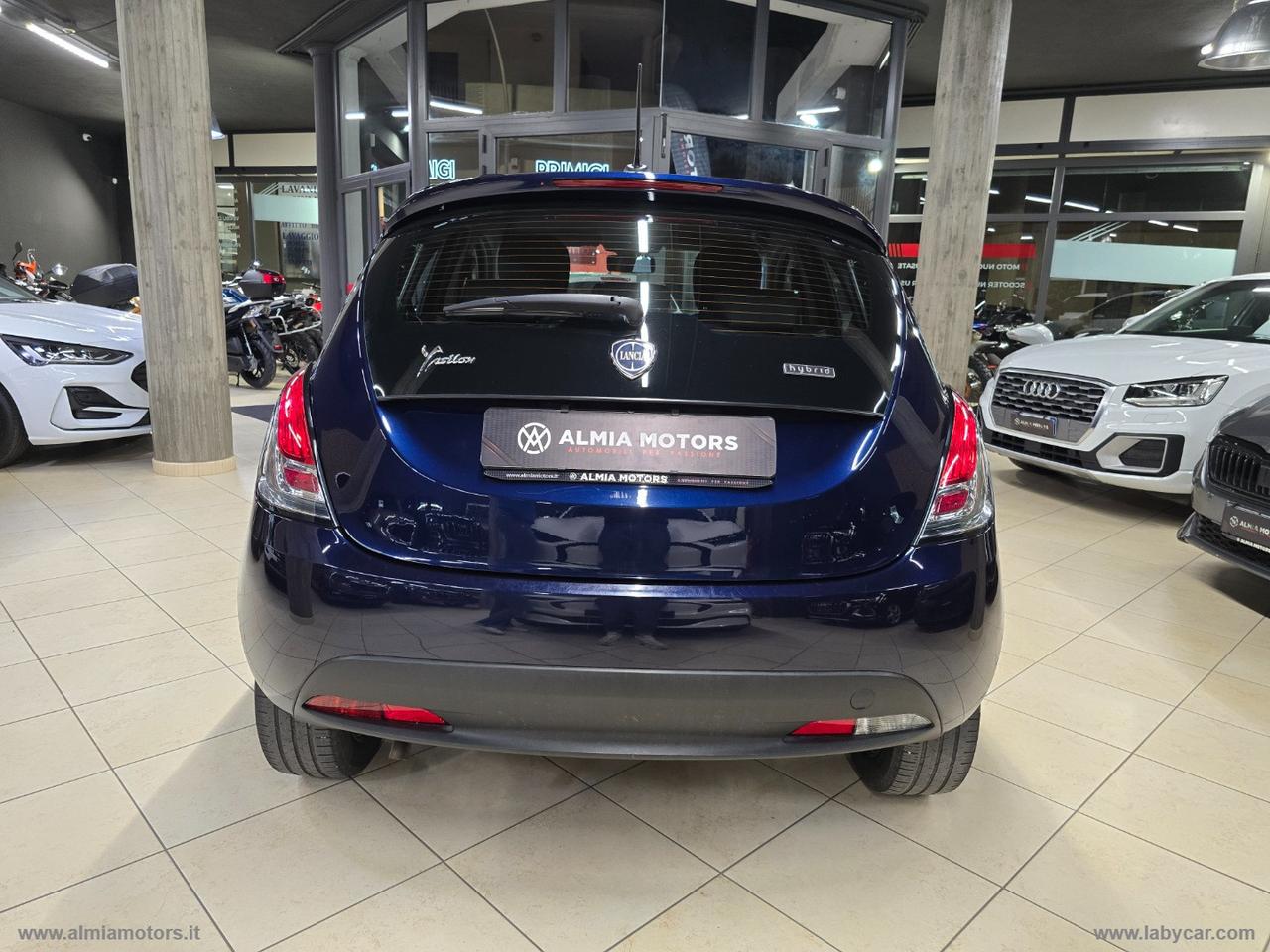 LANCIA Ypsilon 1.0 FireFly 5pS&S Hyb. Eco Silv.