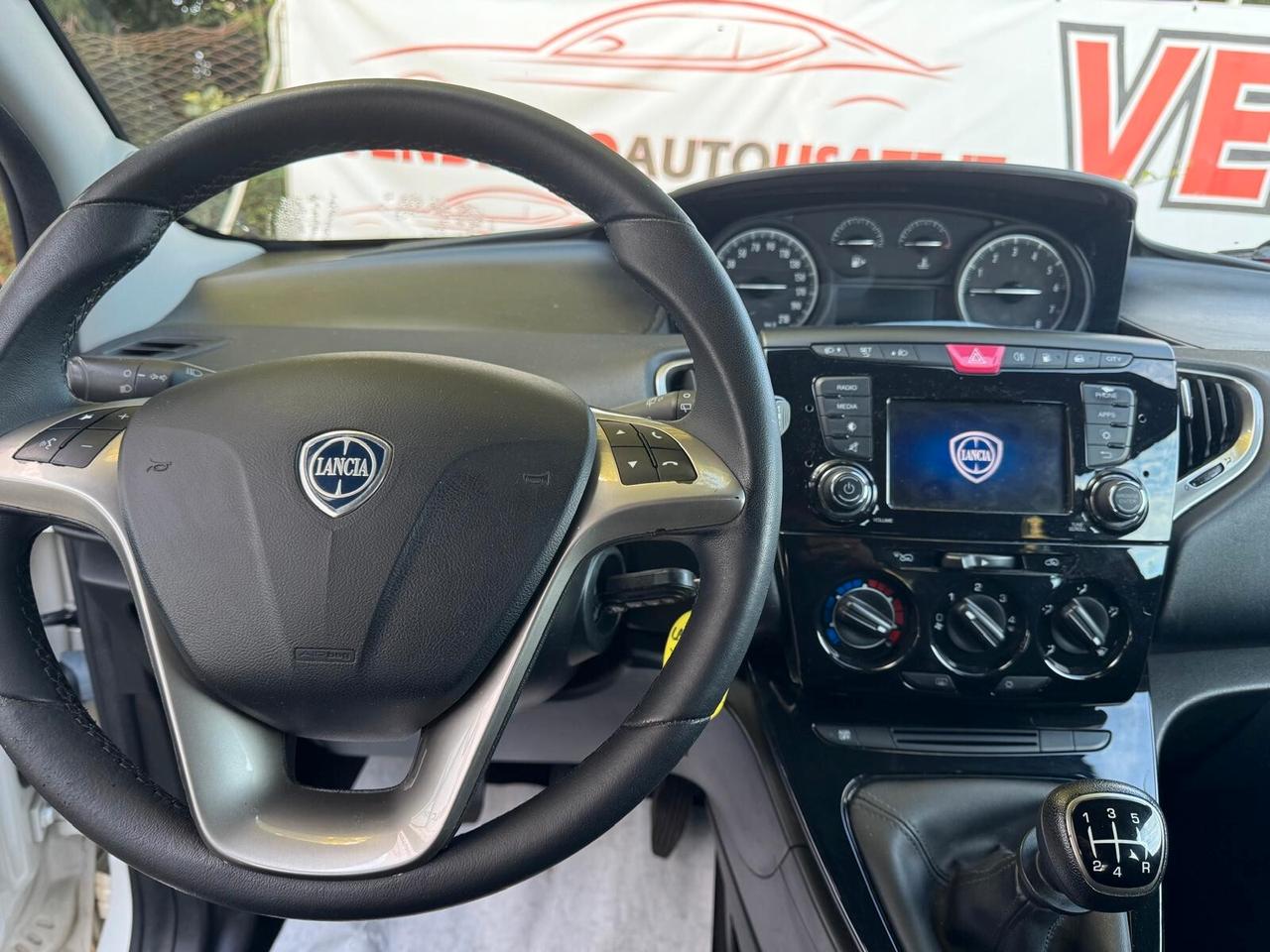 Lancia Ypsilon 1.2 69 CV 5 porte GPL Ecochic