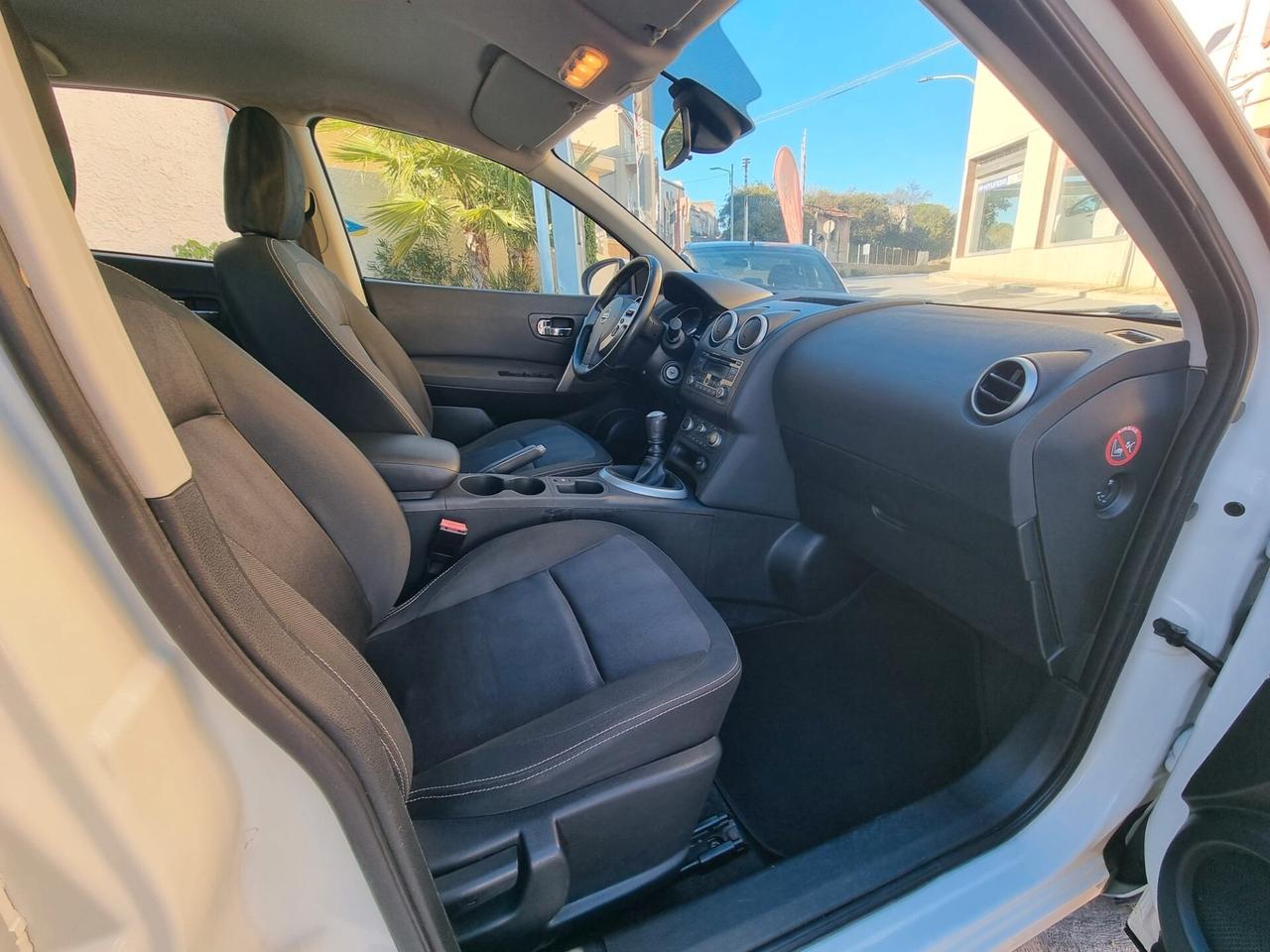 Nissan Qashqai 1.5 dCi DPF Tekna