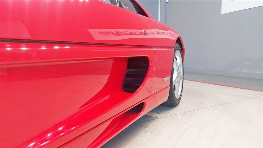 Ferrari F355 berlinetta