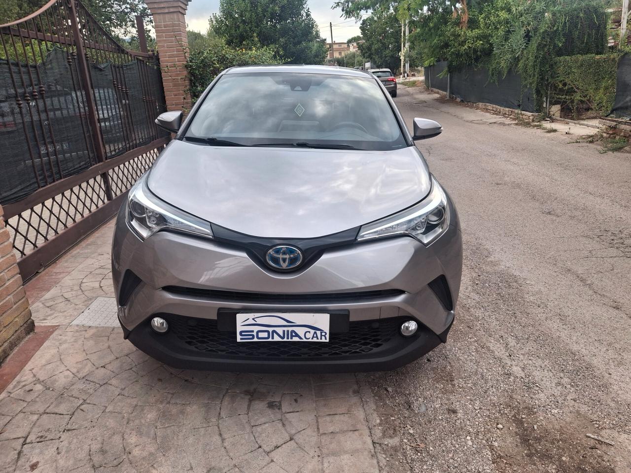 Toyota C-HR 1.8 Hybrid E-CVT Style
