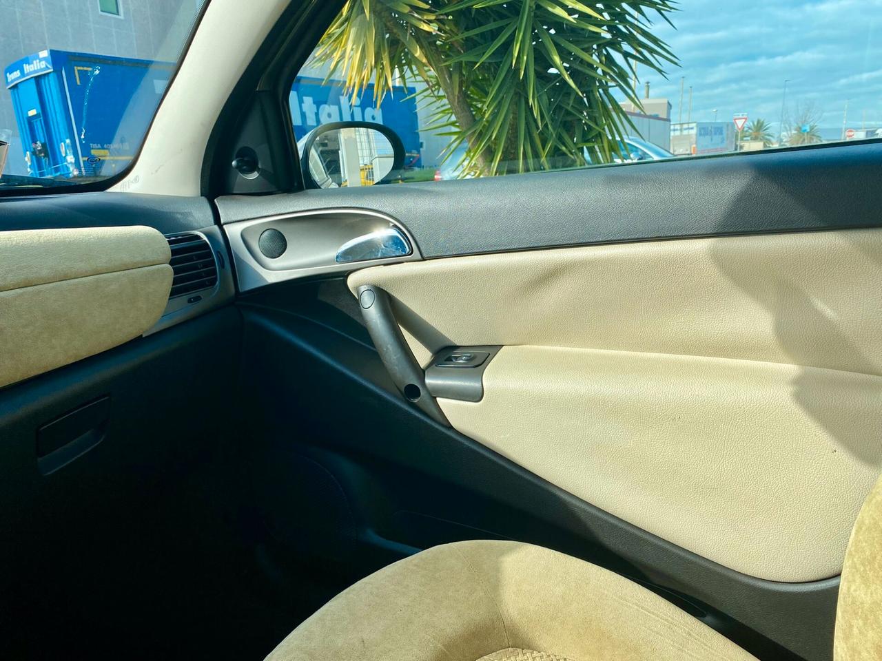 Lancia Ypsilon 1.2 Argento