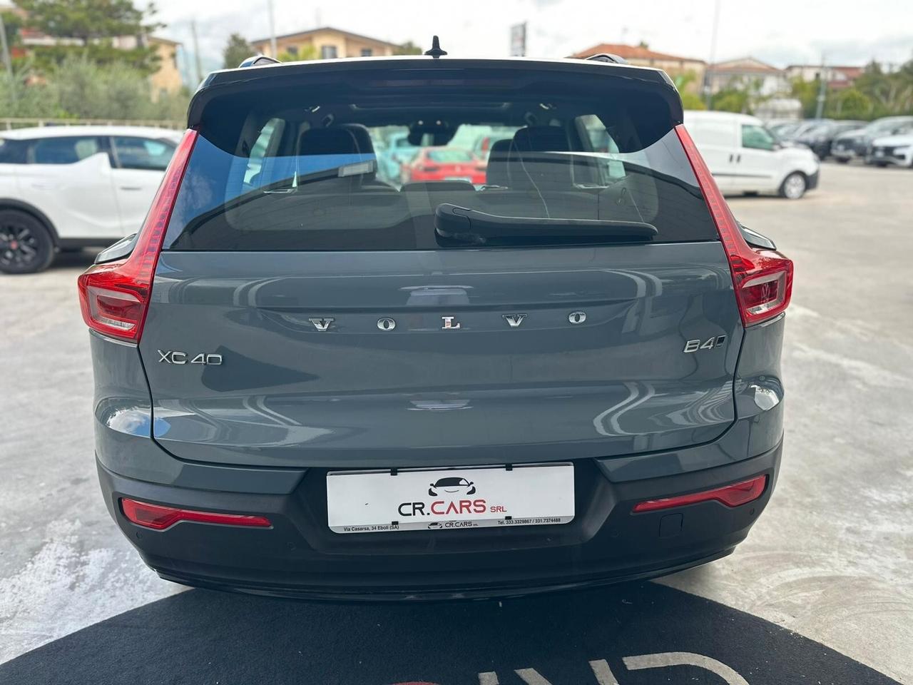Volvo XC40 B4 AWD Geartronic R-design - Tetto apribile