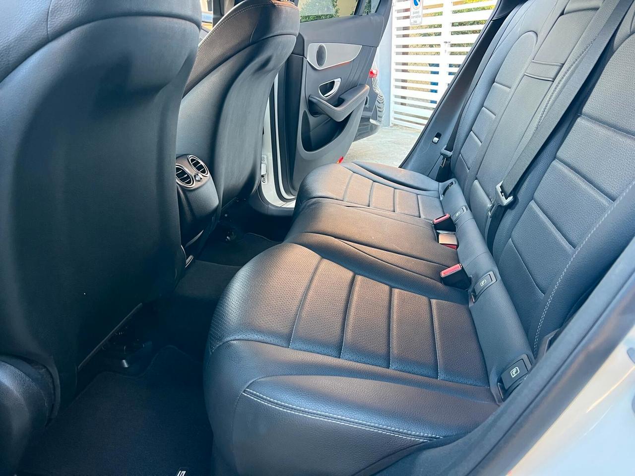 MB GLC 250d 4MATIC COUPE' PREMIUM