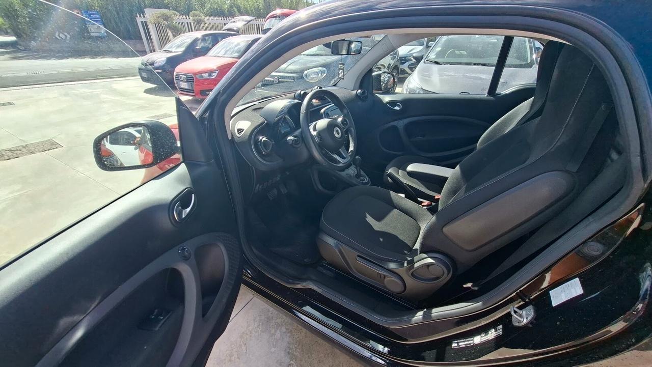 Smart ForTwo 1.0 BENZINA Automatica