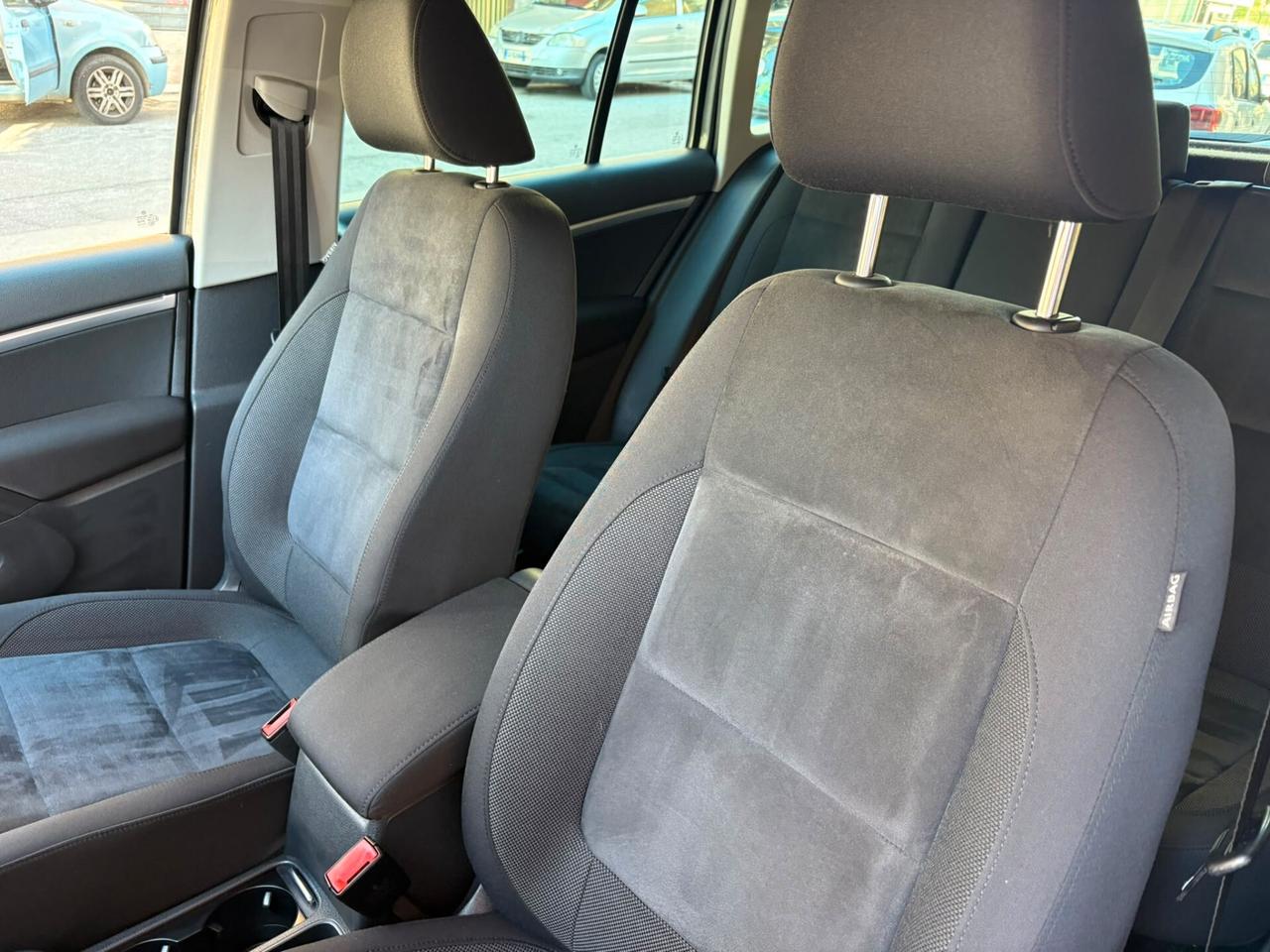Volkswagen Tiguan 2.0 TDI 140 CV Sport & Style BlueMotion Technology