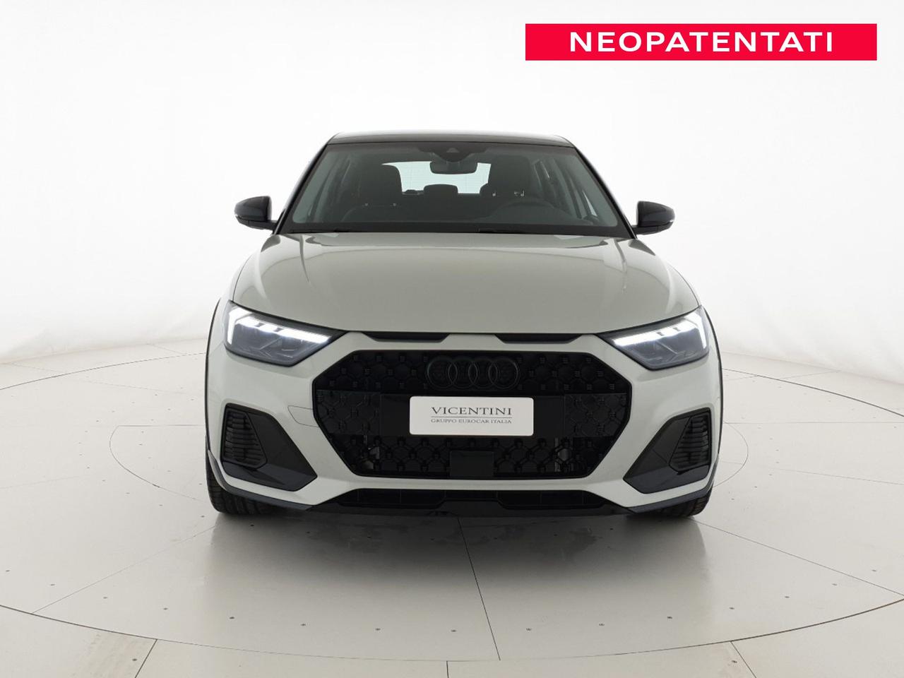 Allstreet 30TFSI 116CV S tronic Identity Contrast