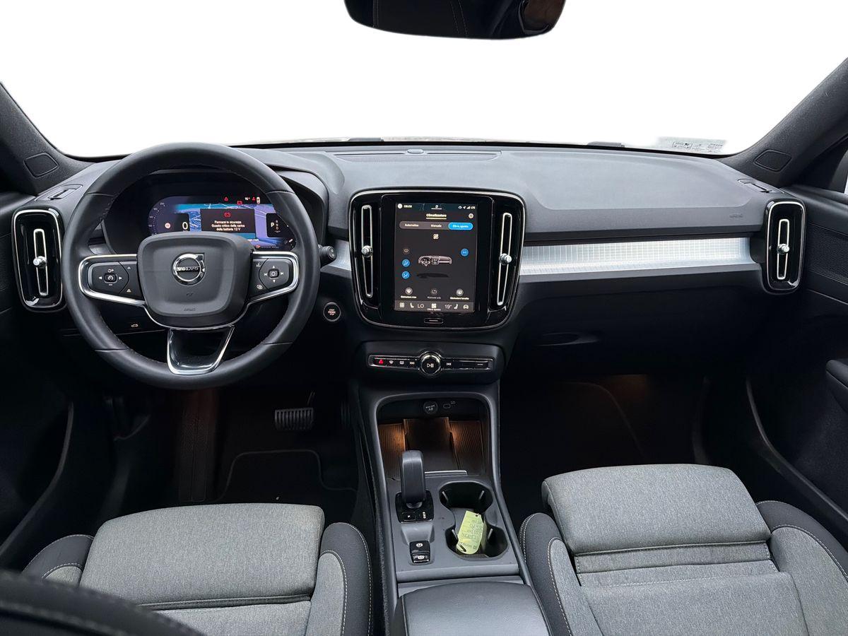 VOLVO XC40 2.0 b3 Core auto