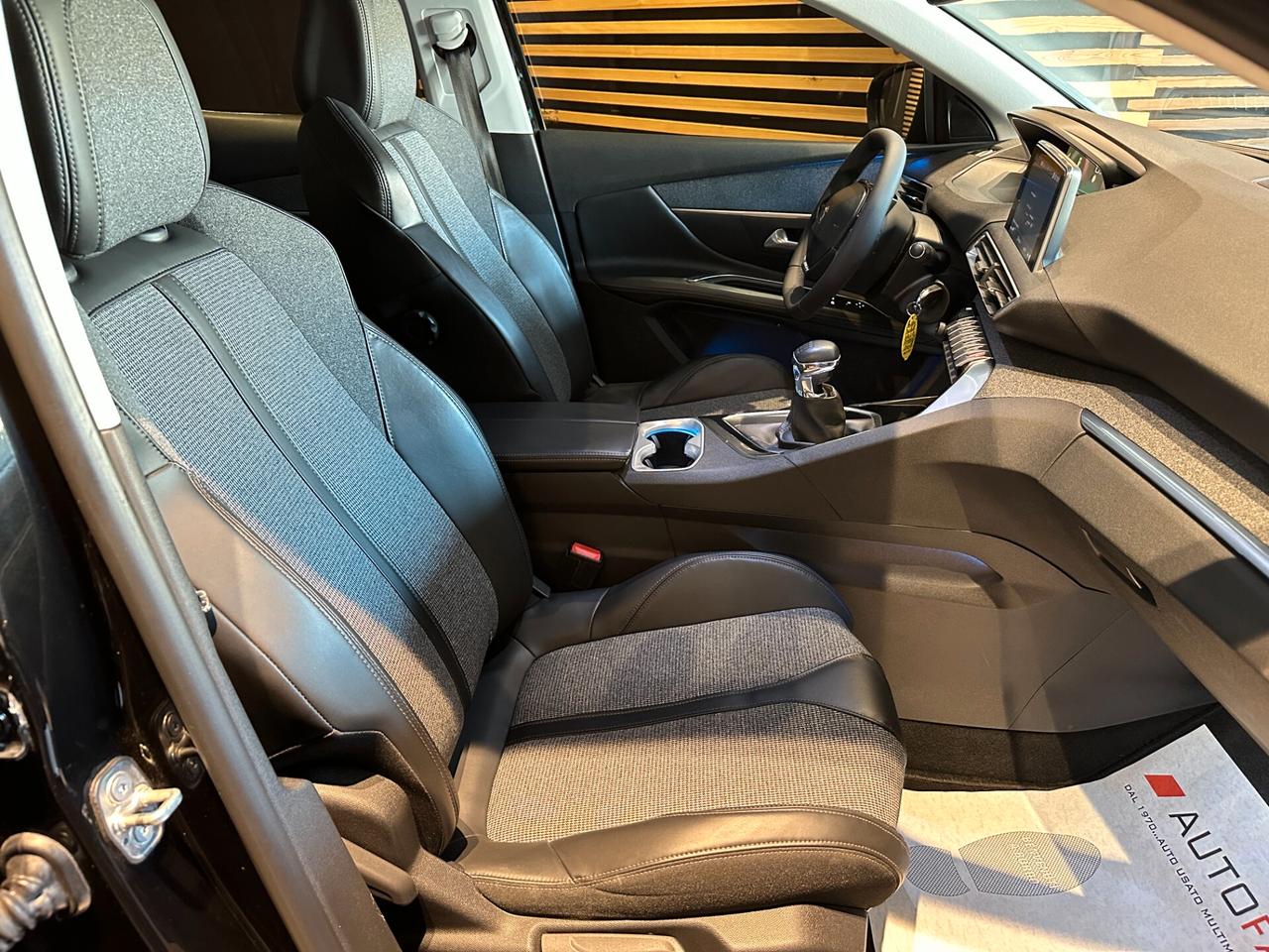 Peugeot 3008 BlueHDi 120 S&S Allure