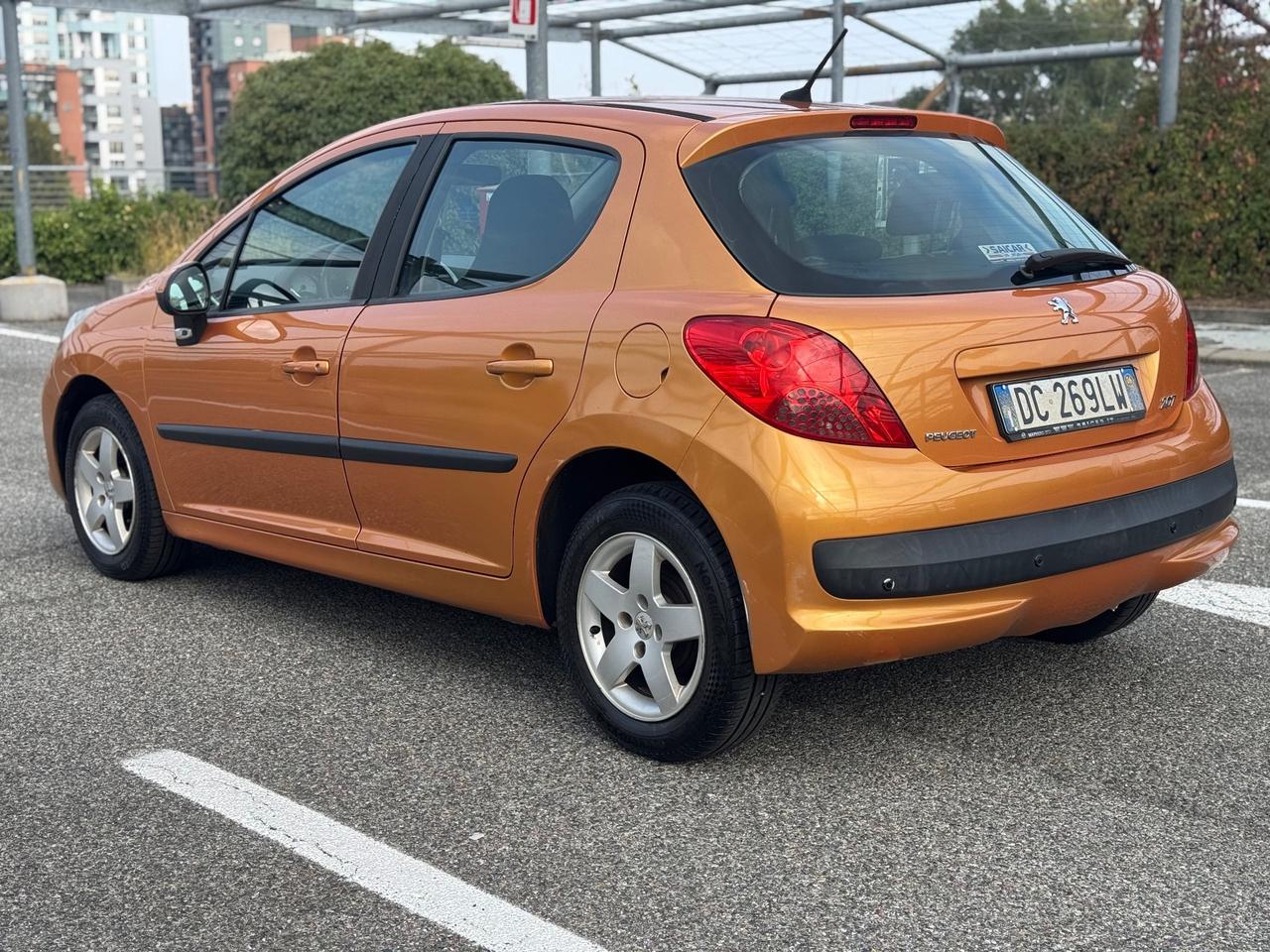 Peugeot 207 1.4 88CV 5p. XS