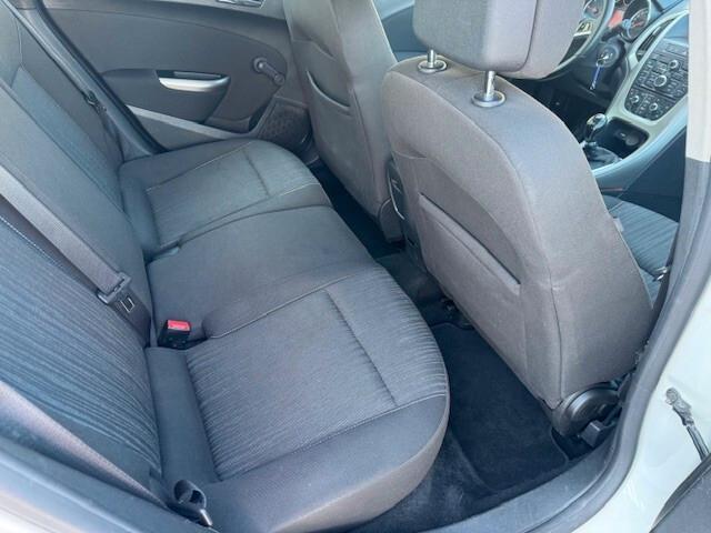 Opel Astra 1.7 CDTI 125CV Sports Tourer Business Autocarro N1