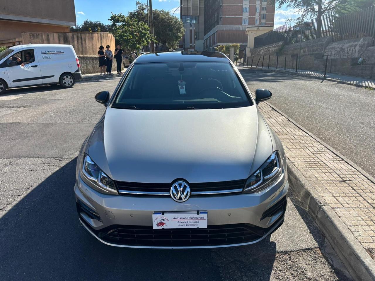 Volkswagen Golf 1.6 TDI 115 CV 5p. Business BlueMotion Technology