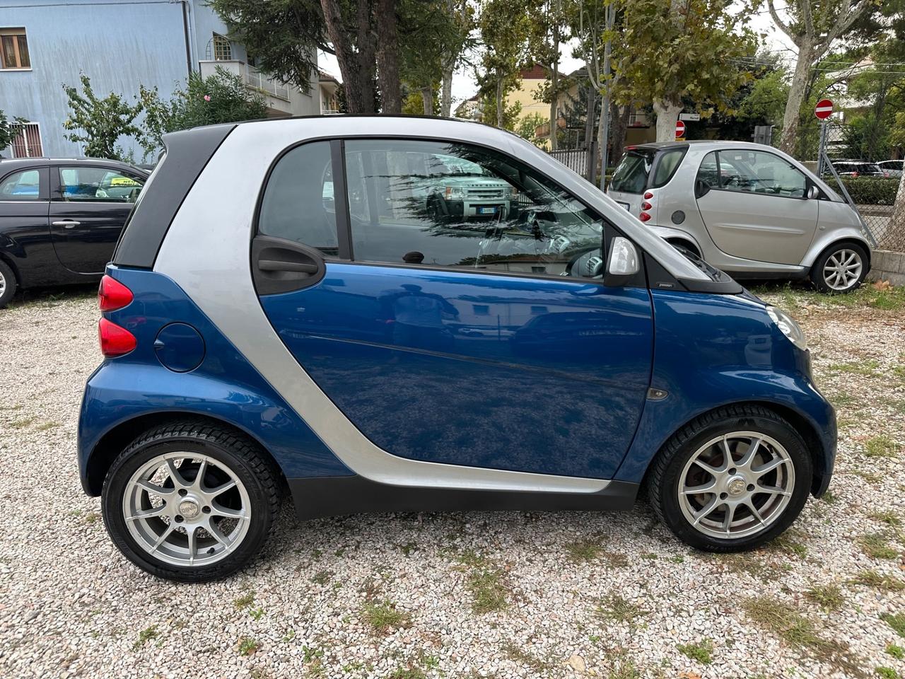 Smart ForTwo 1000 52 kW coupé passion