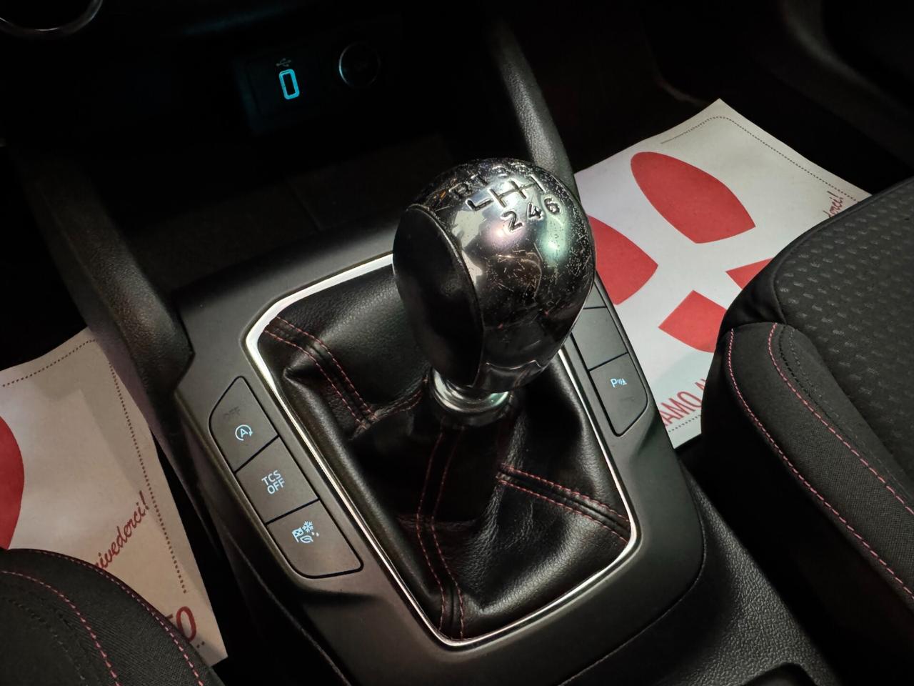 Ford Focus "ST Line" / 1.5 TDCi 120 CV / 2019