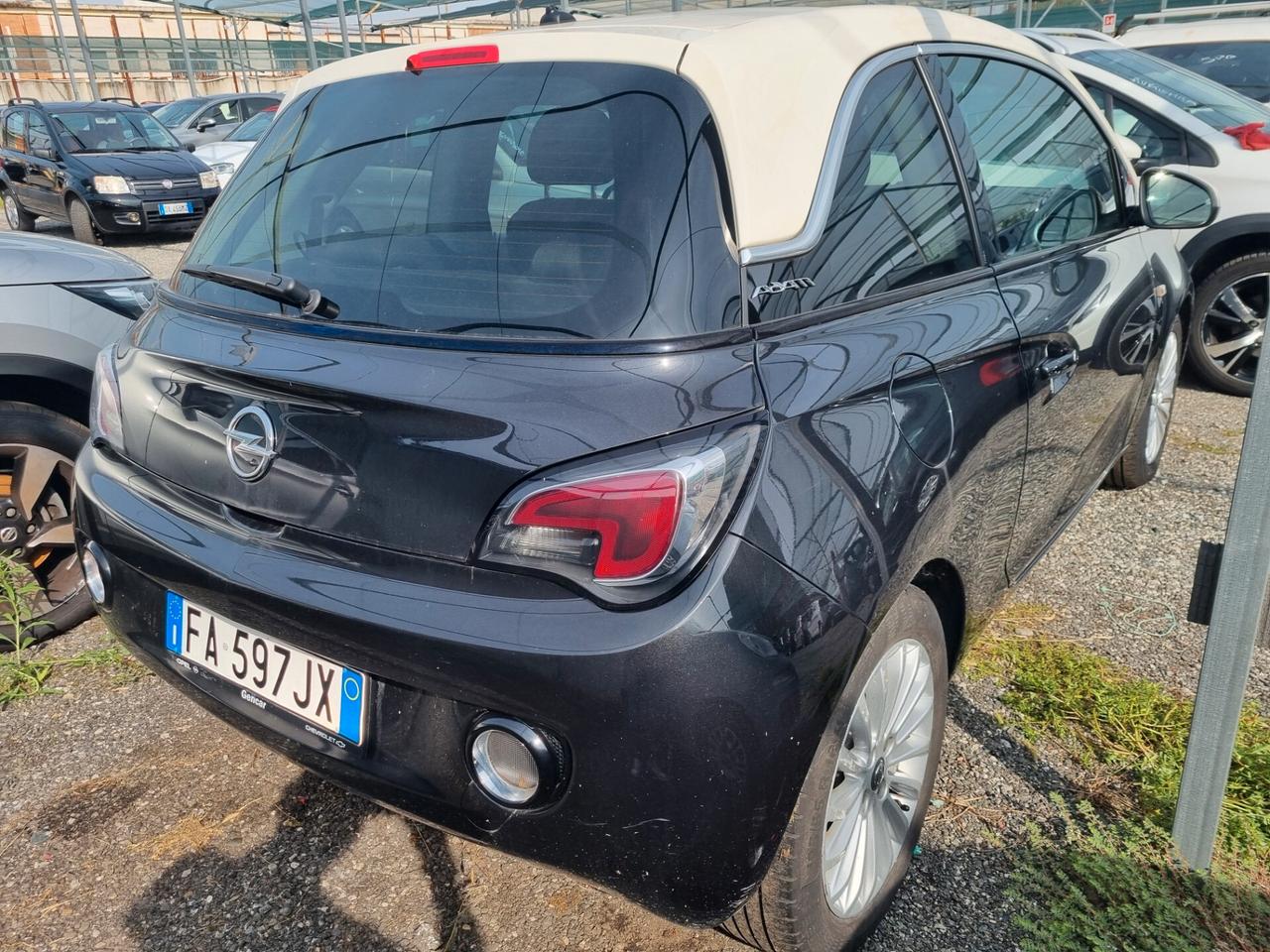 Opel Adam 1.2 70 CV Jam