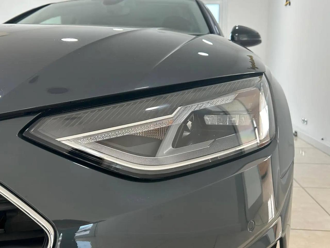 Audi A4 Avant 35 TDI/163 CV S tronic