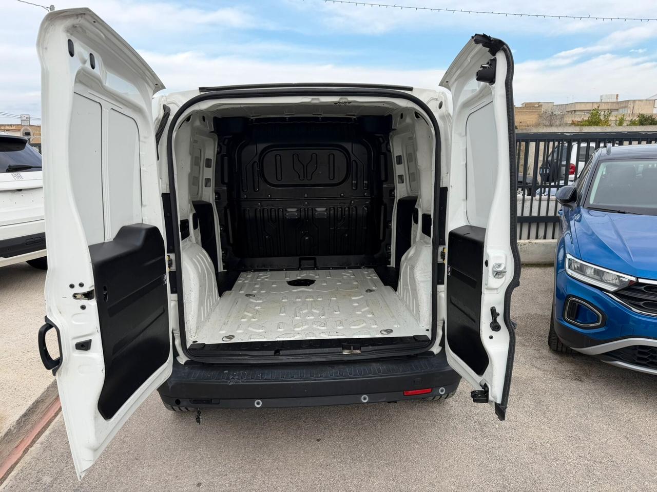 Doblò 1.6 MJT 120CV PC-TN Cargo Lamierato