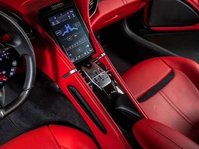 Ferrari Roma Spider