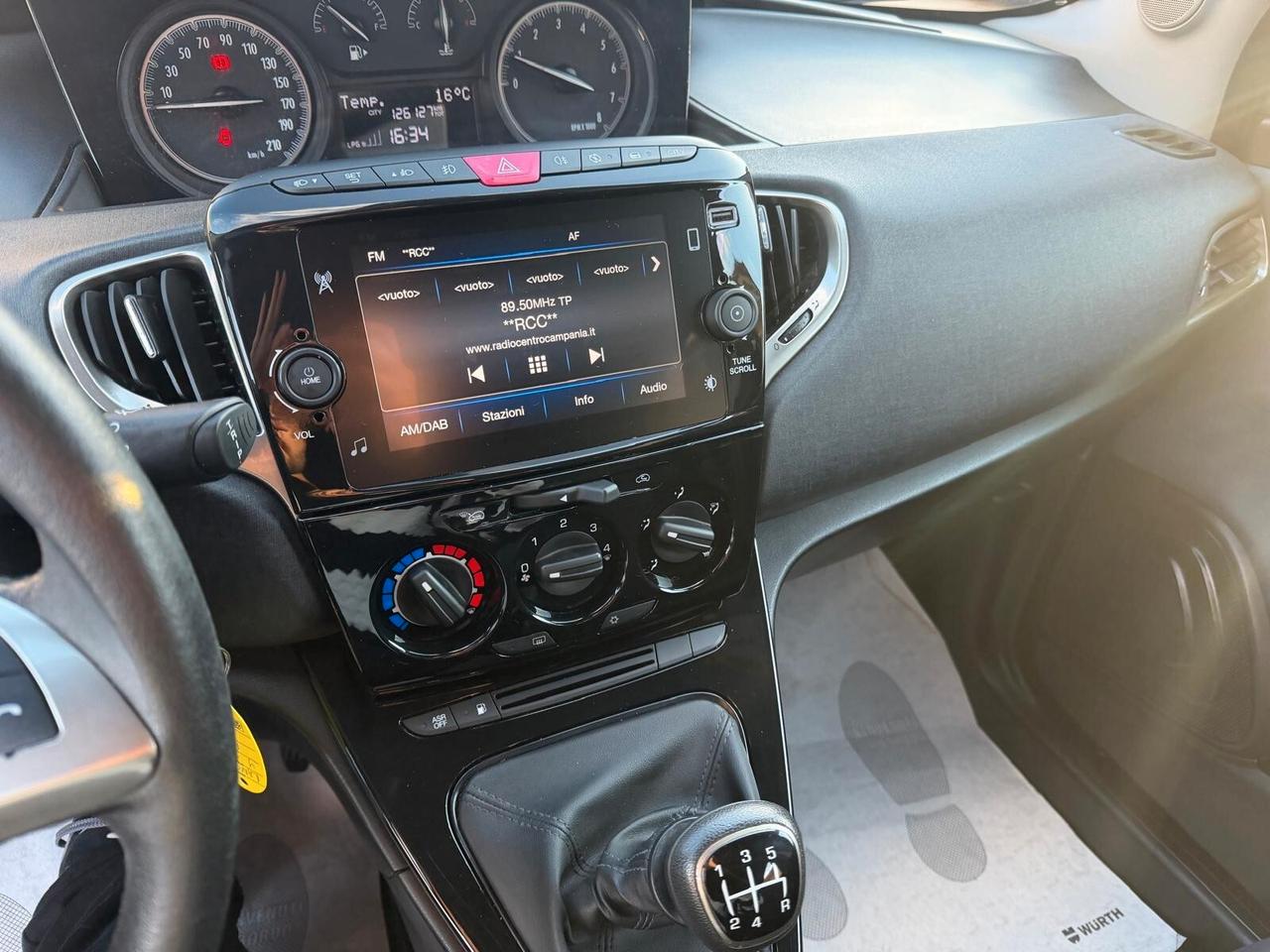 Lancia Ypsilon 1.2 GPL Gold FULL INTROVABILE