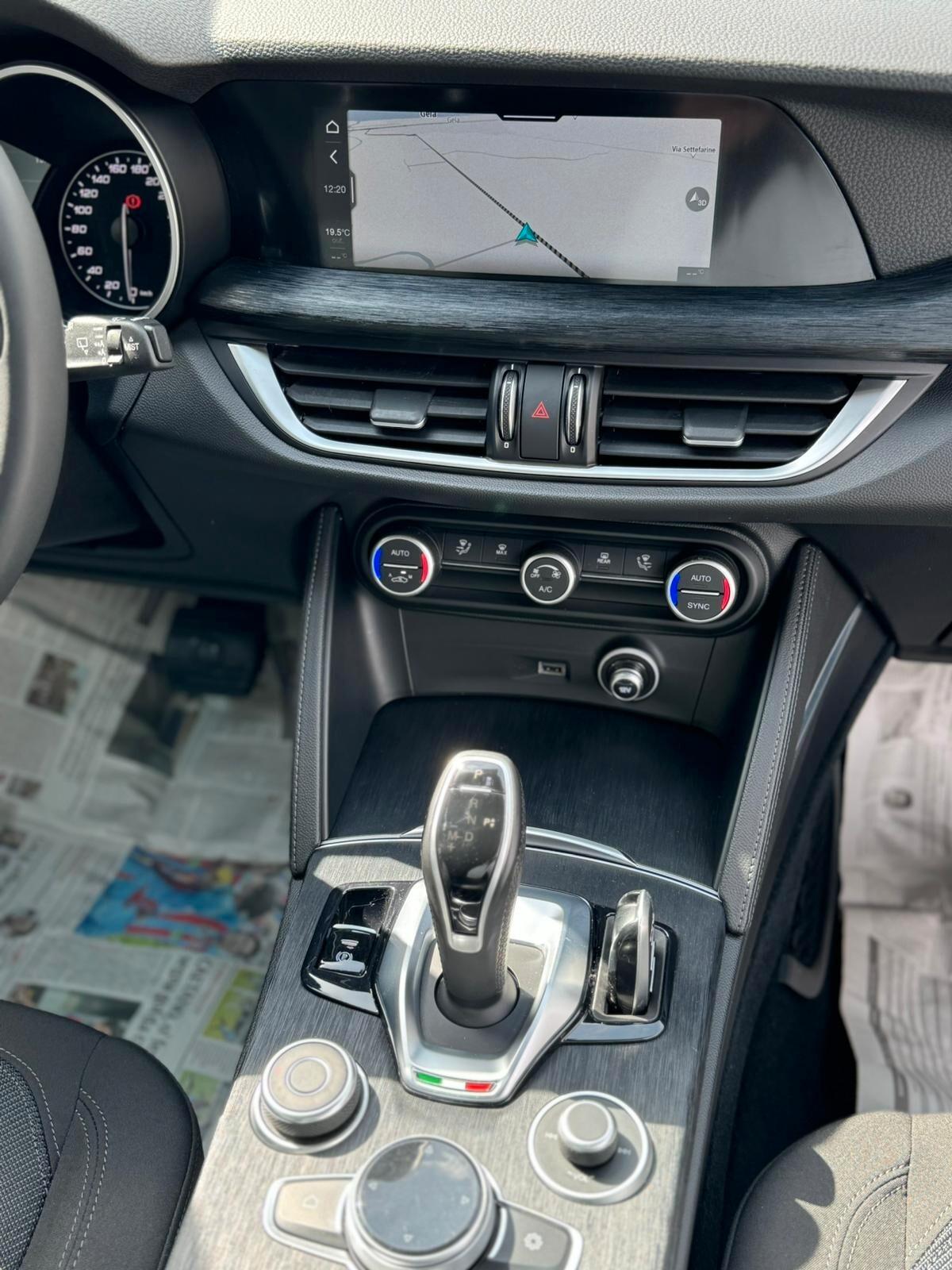 Alfa Romeo Stelvio 2.2 Turbodiesel 190 CV AT8 Q4 Business, IVA ESPOSTA